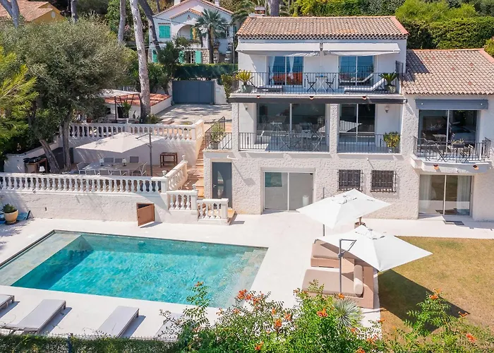 Villa Les Pins Du Cap - Vue Mer - Cap D\'Antibes