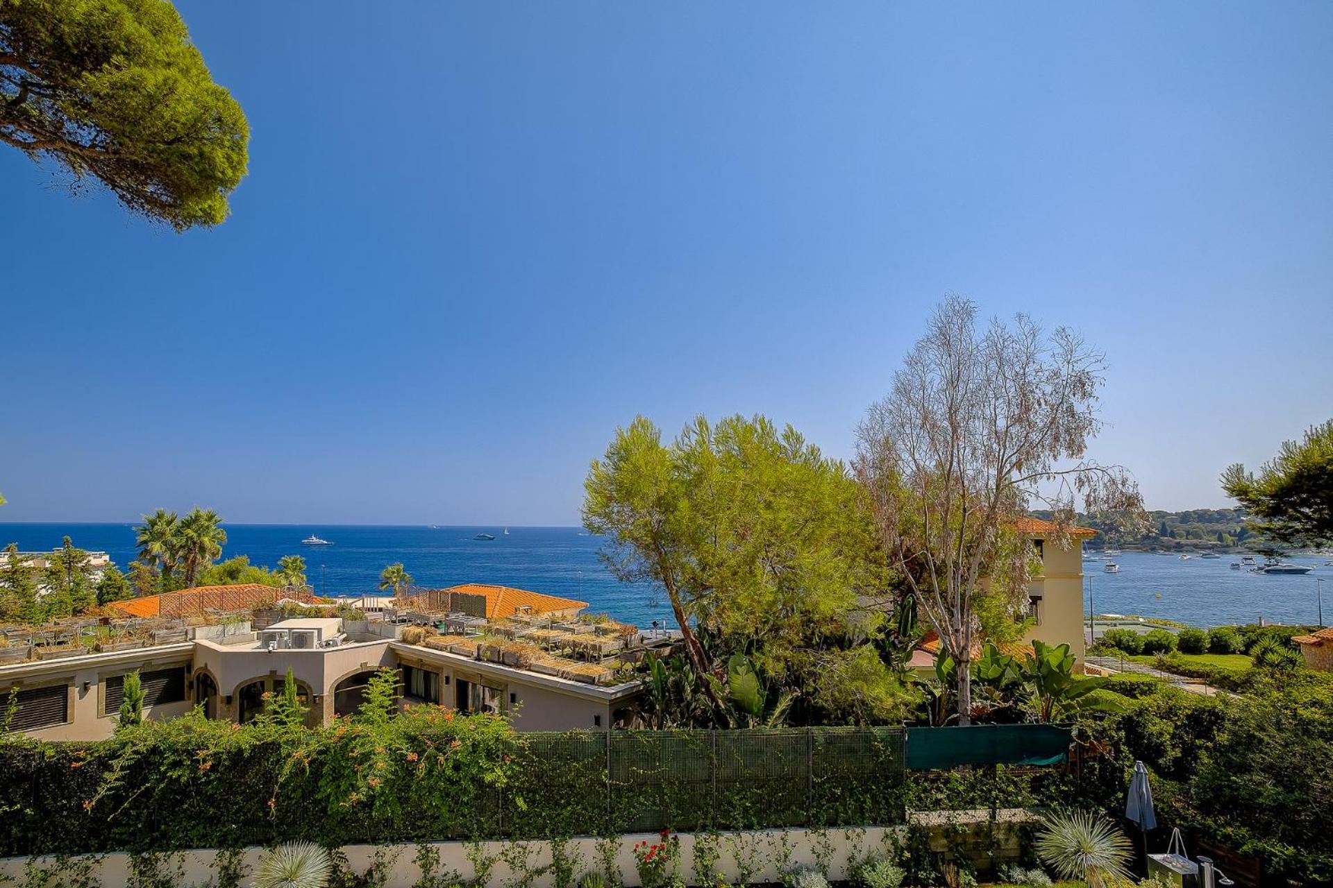 Villa Les Pins Du Cap - Vue - Cap D'antibes *